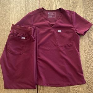 Figs scrubs - technical collection (top and bottom) women’s size S